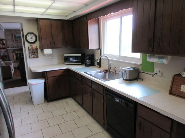 175 Clinton River Drive, Mount Clemens, MI 48043