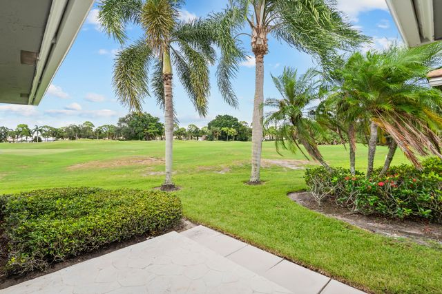 2479 SW Brookwood Lane, Palm City, FL 34990