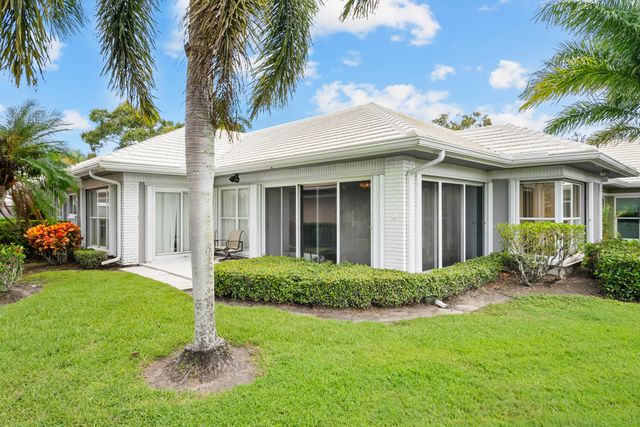 2479 SW Brookwood Lane, Palm City, FL 34990