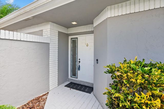 2479 SW Brookwood Lane, Palm City, FL 34990