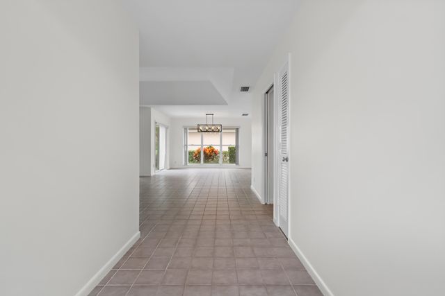 2479 SW Brookwood Lane, Palm City, FL 34990