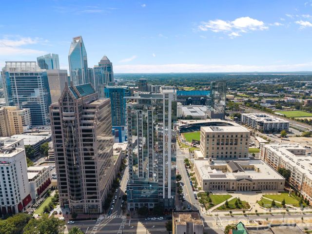 333 W Trade Street 2603, Charlotte, NC 28202