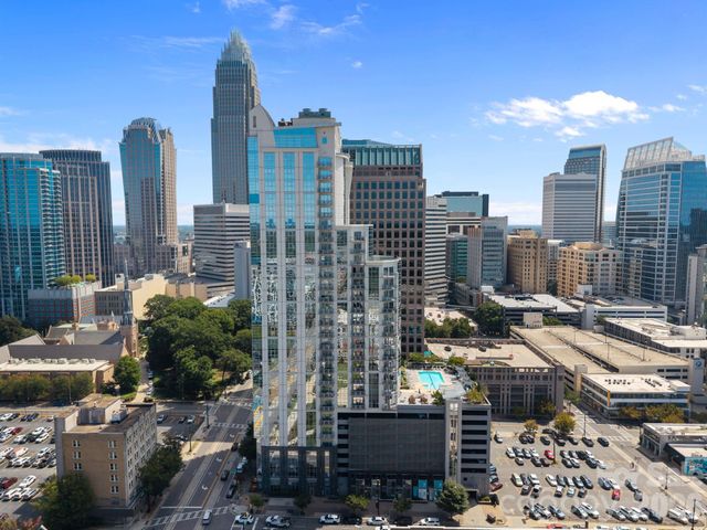 333 W Trade Street 2603, Charlotte, NC 28202