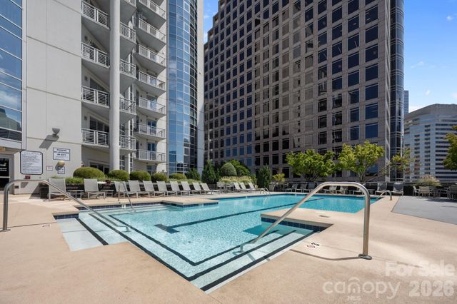 333 W Trade Street 2603, Charlotte, NC 28202