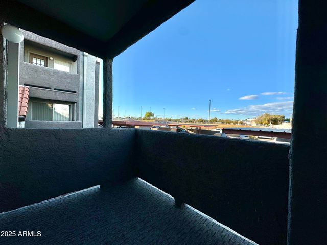 1645 W BASELINE Road 2050, Mesa, AZ 85202