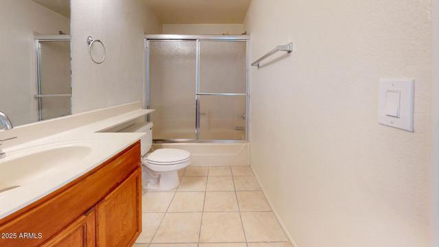 1645 W BASELINE Road 2050, Mesa, AZ 85202