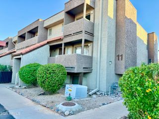 1645 W BASELINE Road 2050, Mesa, AZ 85202