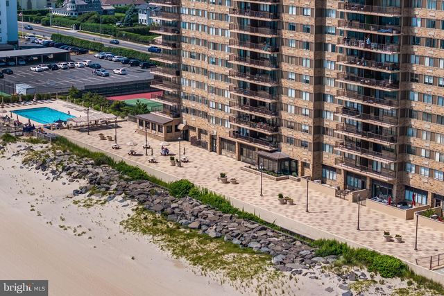 55 OCEAN AVE. #PH A, Monmouth Beach, NJ 07750