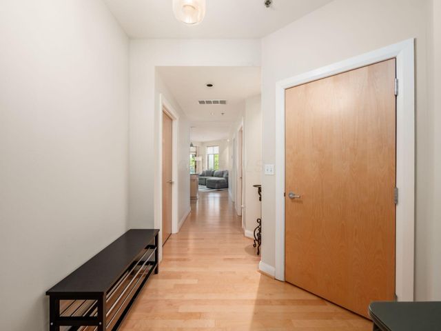 196 S Grant Avenue, 303, Columbus, OH 43215