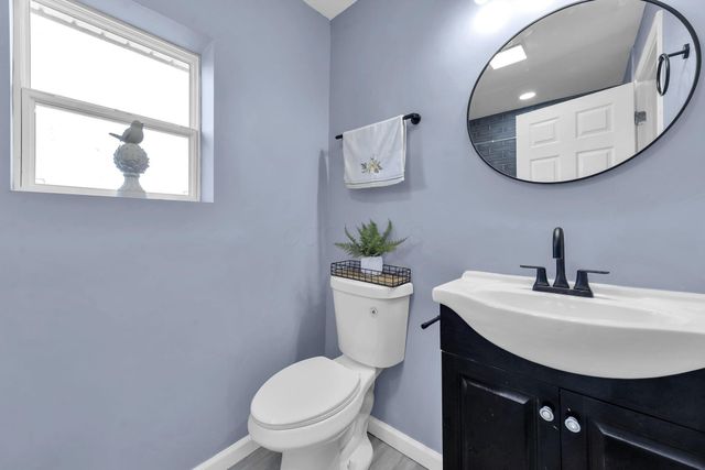 172 E Woodrow Avenue, Columbus, OH 43207