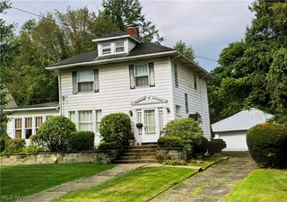 717 Woodlawn Road, Steubenville, OH 43952