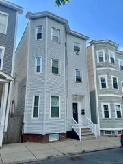 17 M Street, Boston, MA 02127