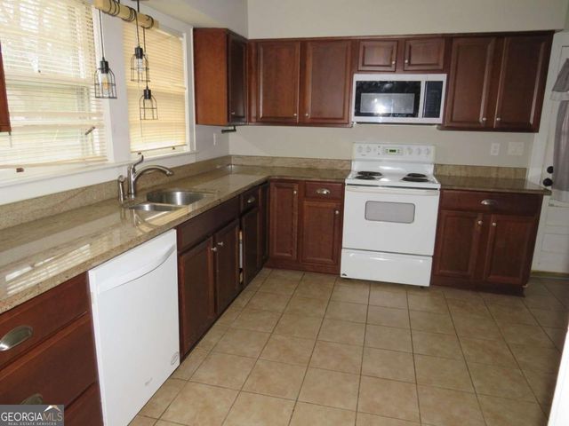 228 Marshall Street, Cedartown, GA 30125