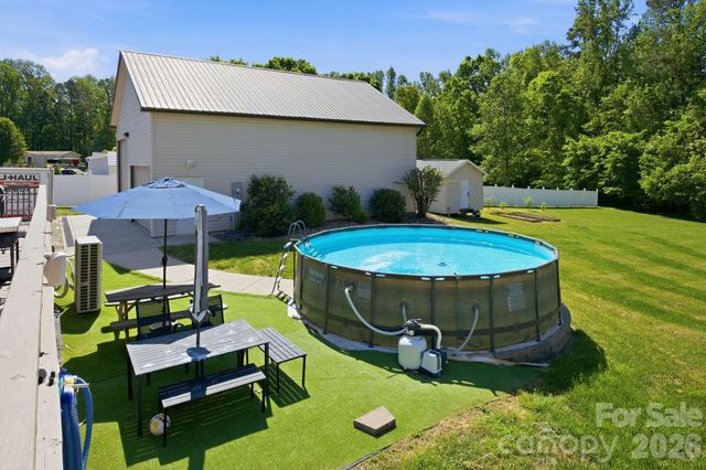 470 Westen Acres Drive, Kannapolis, NC 28081