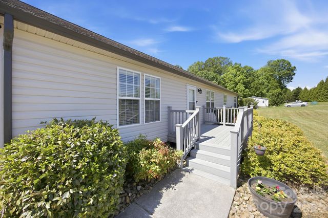 470 Westen Acres Drive, Kannapolis, NC 28081