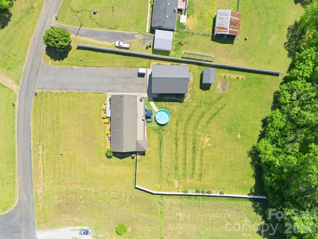 470 Westen Acres Drive, Kannapolis, NC 28081