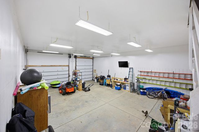 470 Westen Acres Drive, Kannapolis, NC 28081