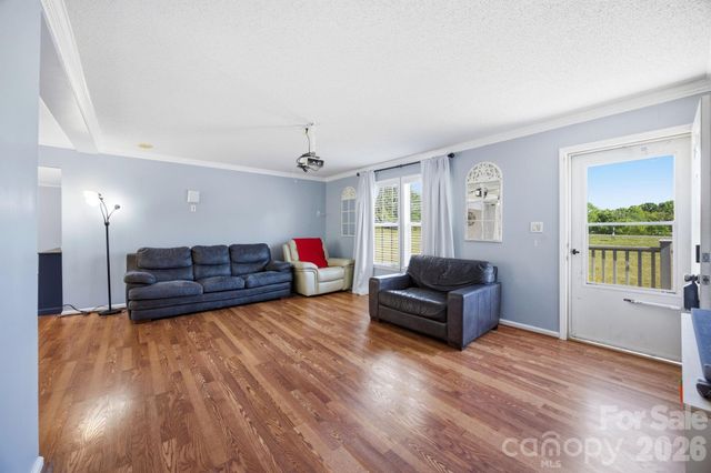 470 Westen Acres Drive, Kannapolis, NC 28081
