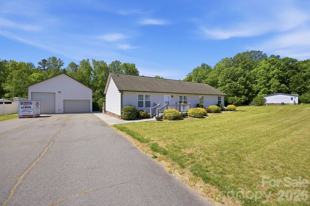 470 Westen Acres Drive, Kannapolis, NC 28081