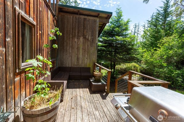 128 White Point Road, Friday Harbor, WA 98250