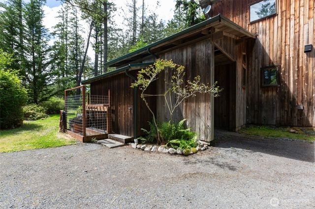128 White Point Road, Friday Harbor, WA 98250