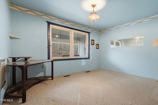 16120 Mountain Spring Road, Abingdon, VA 24210