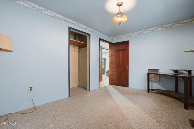 16120 Mountain Spring Road, Abingdon, VA 24210