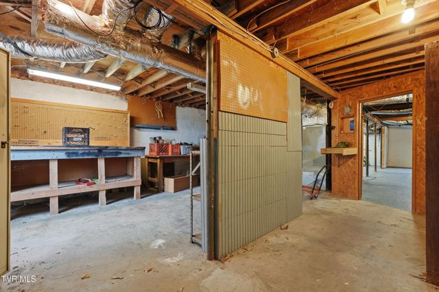 16120 Mountain Spring Road, Abingdon, VA 24210