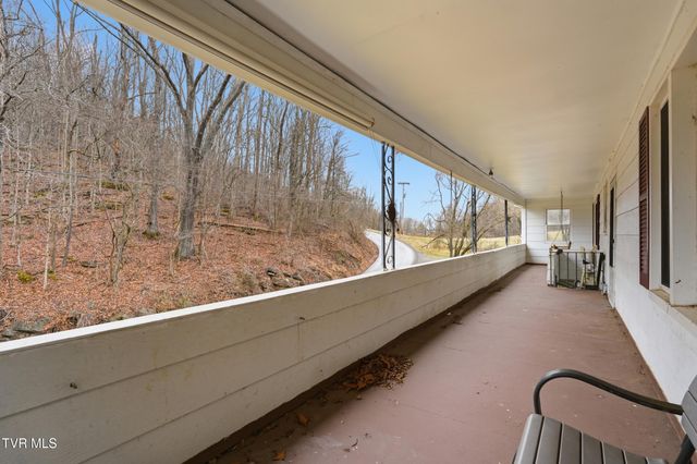 16120 Mountain Spring Road, Abingdon, VA 24210