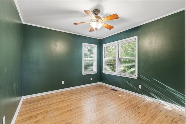 5600 Topping Avenue, Kansas City, MO 64129