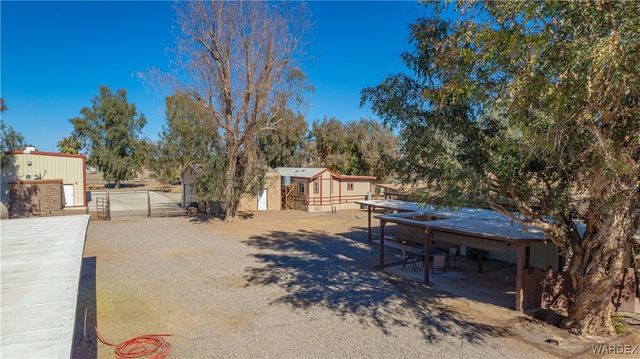 8893 S Calle Del Media, Mohave Valley, AZ 86440