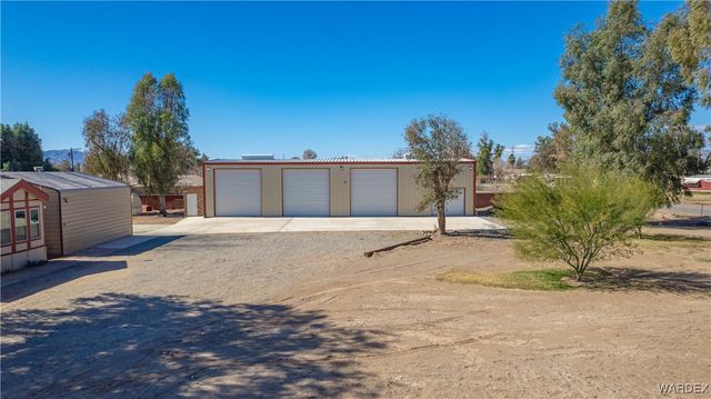 8893 S Calle Del Media, Mohave Valley, AZ 86440