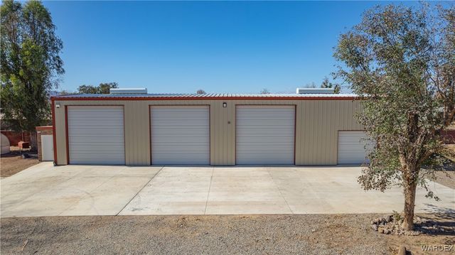 8893 S Calle Del Media, Mohave Valley, AZ 86440