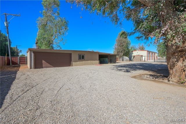 8893 S Calle Del Media, Mohave Valley, AZ 86440
