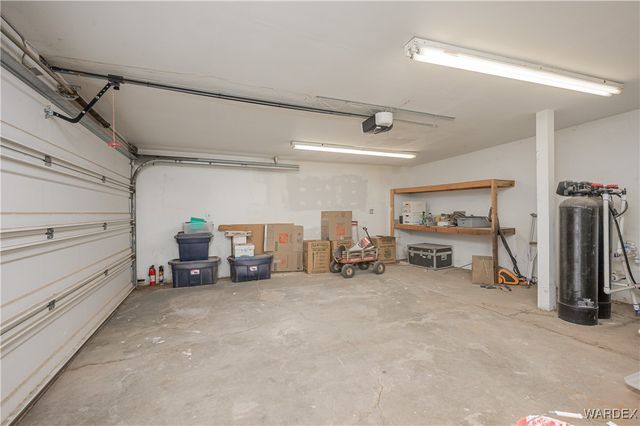 8893 S Calle Del Media, Mohave Valley, AZ 86440