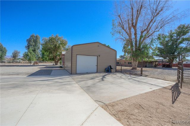 8893 S Calle Del Media, Mohave Valley, AZ 86440
