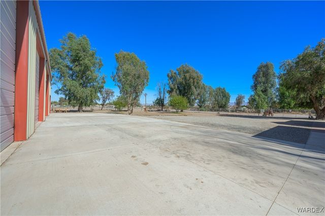 8893 S Calle Del Media, Mohave Valley, AZ 86440