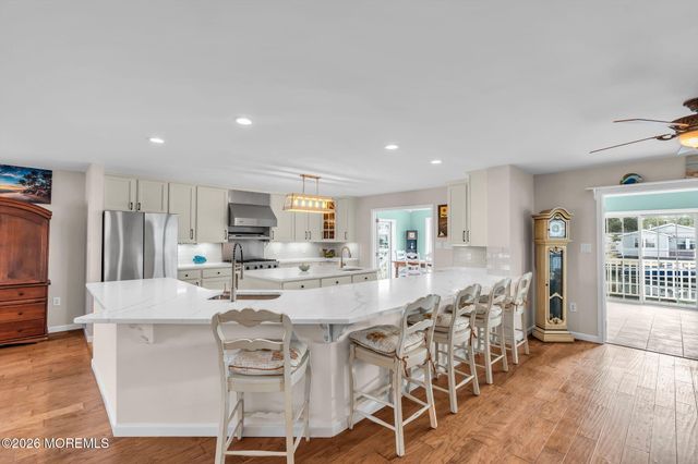1931 Seaman Court, Toms River, NJ 08753