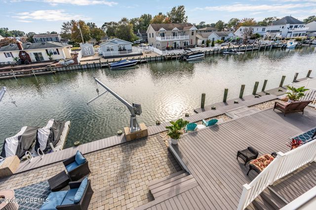 1931 Seaman Court, Toms River, NJ 08753