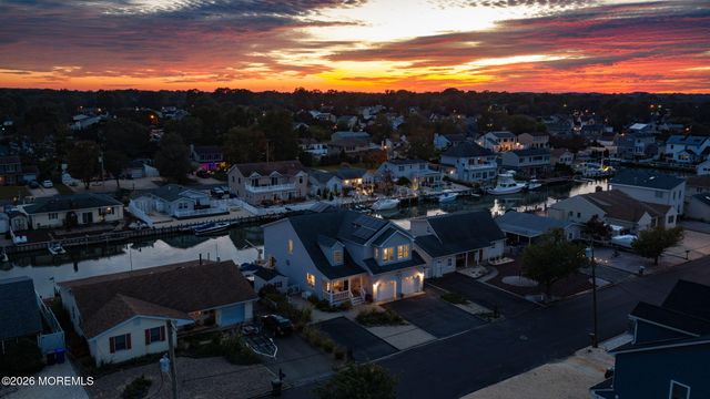 1931 Seaman Court, Toms River, NJ 08753