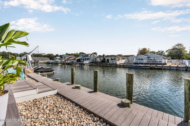 1931 Seaman Court, Toms River, NJ 08753