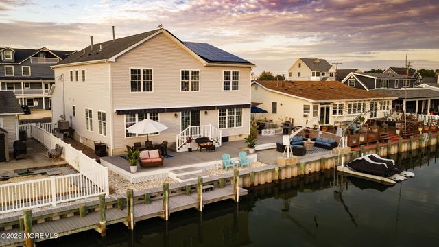 1931 Seaman Court, Toms River, NJ 08753