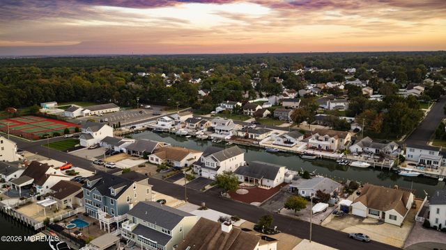 1931 Seaman Court, Toms River, NJ 08753