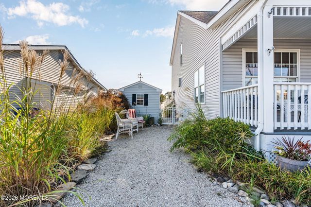 1931 Seaman Court, Toms River, NJ 08753