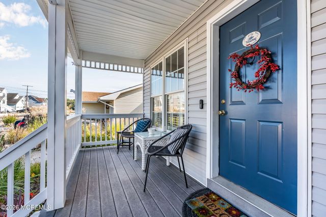 1931 Seaman Court, Toms River, NJ 08753
