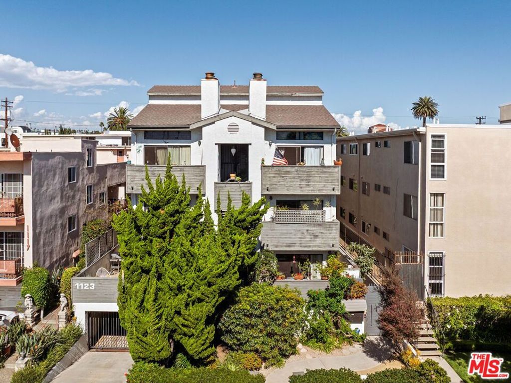1123 11th Street 3, Santa Monica, CA 90403 — photo 2