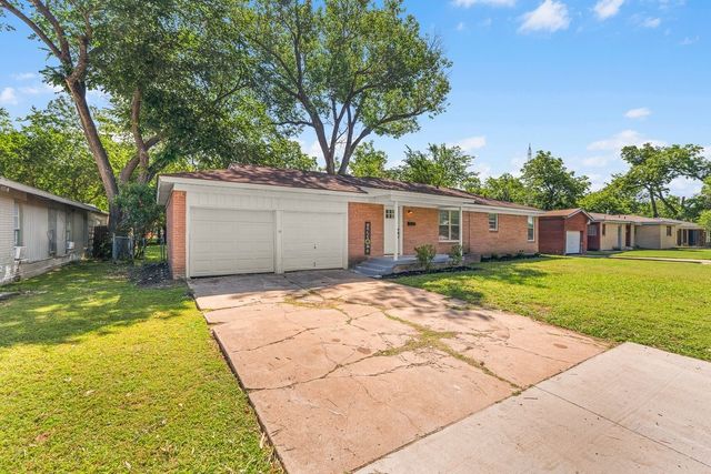 2816 Rosebud Lane, Richland Hills, TX 76118