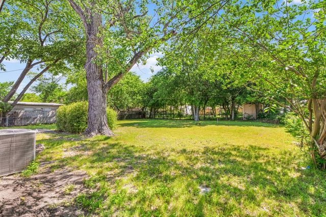 2816 Rosebud Lane, Richland Hills, TX 76118