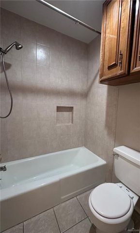 5904 N 28th Lane, Mcallen, TX 78504