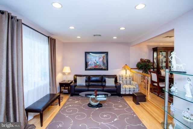 48 HERSHEL ST, Feasterville Trevose, PA 19053